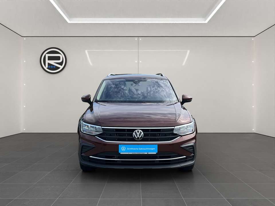 Volkswagen Tiguan - Imagem 5