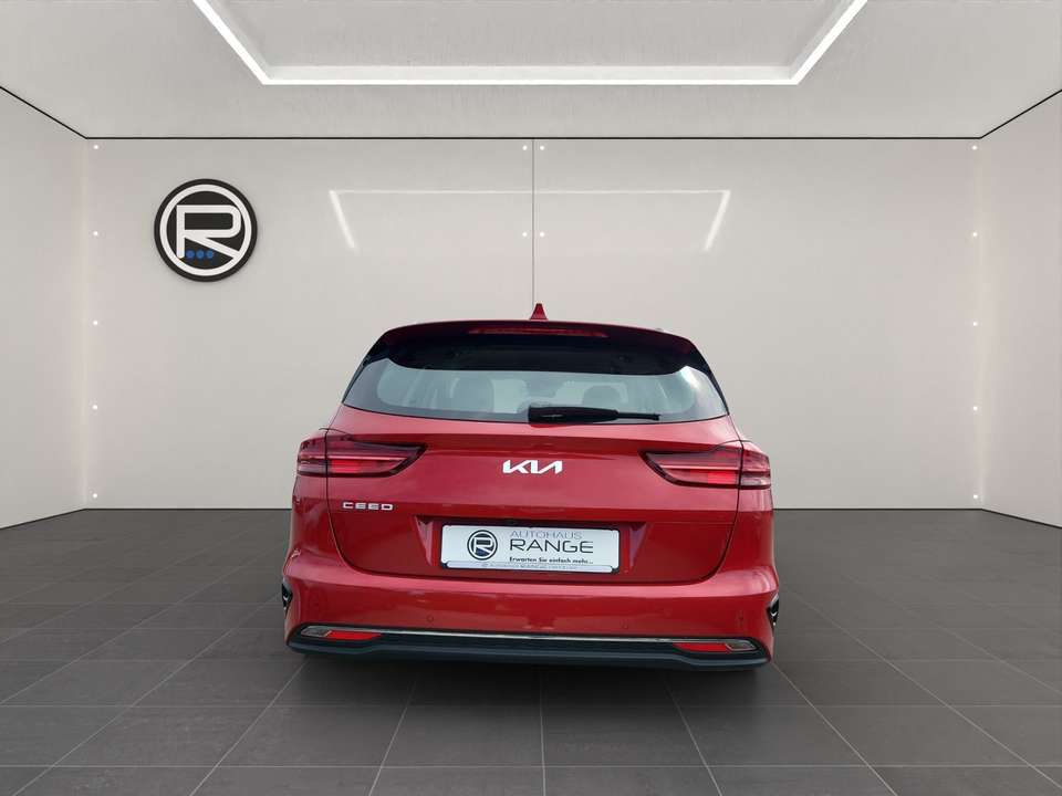 Kia Ceed SW / cee'd SW - Imagem 8