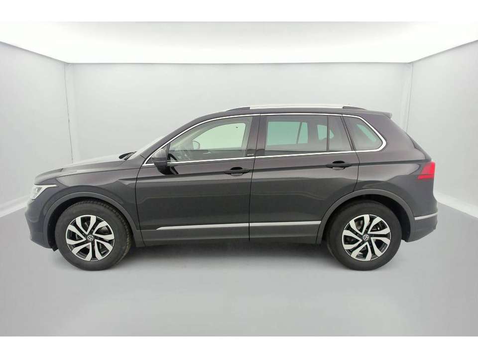 Volkswagen Tiguan - Imagem 8