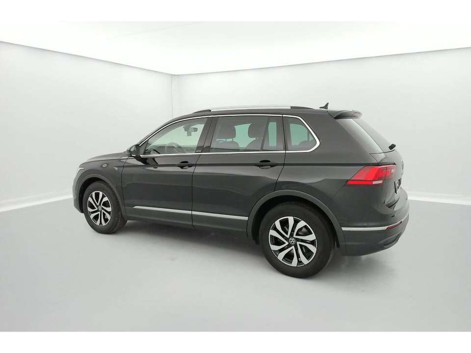 Volkswagen Tiguan - Imagem 9