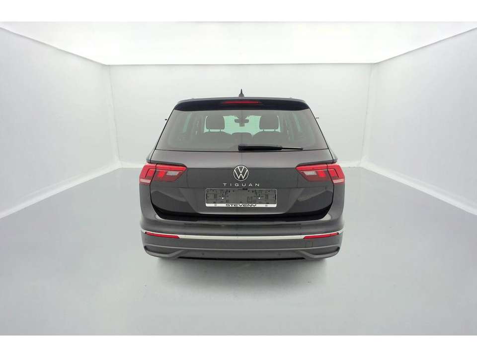 Volkswagen Tiguan - Imagem 11