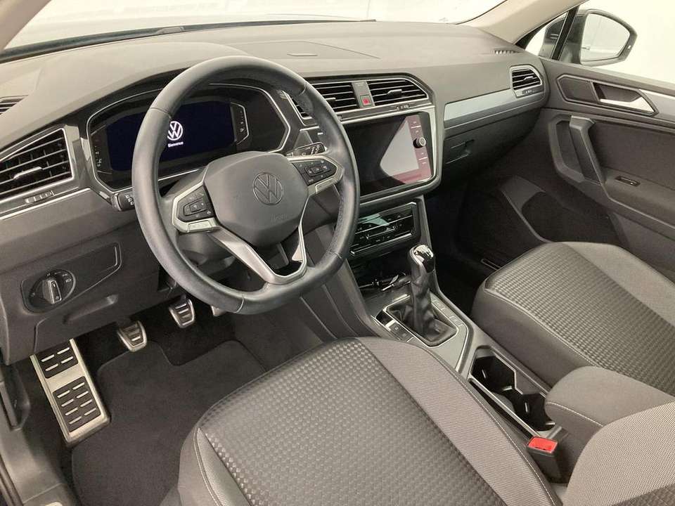 Volkswagen Tiguan - Imagem 14