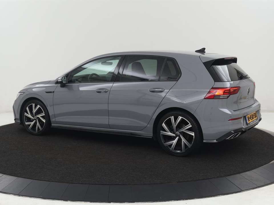 Volkswagen Golf - Imagem 2