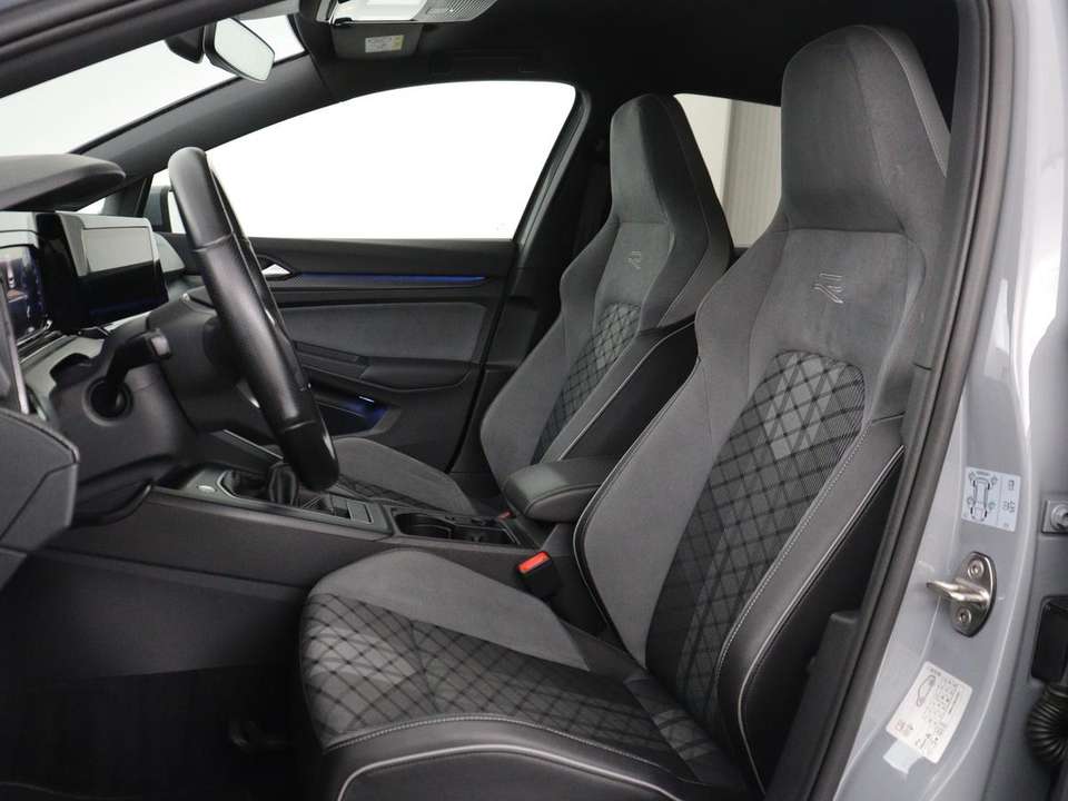 Volkswagen Golf - Imagem 5