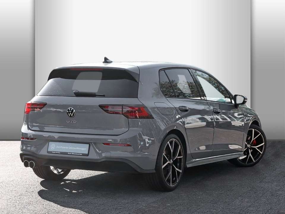 Volkswagen Golf - Imagem 2