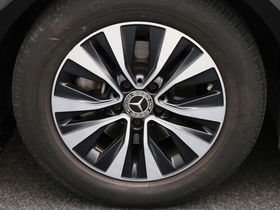 Mercedes-Benz A 160 - Imagem 12