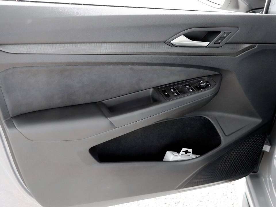 Volkswagen Golf - Imagem 13