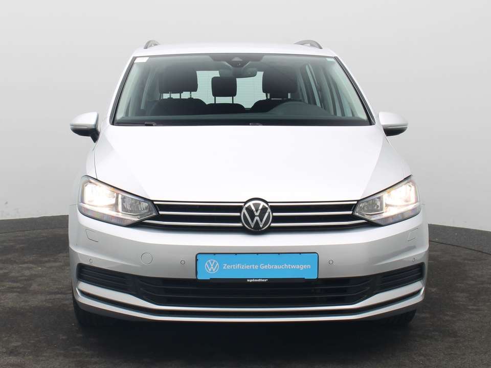Volkswagen Touran - Imagem 3
