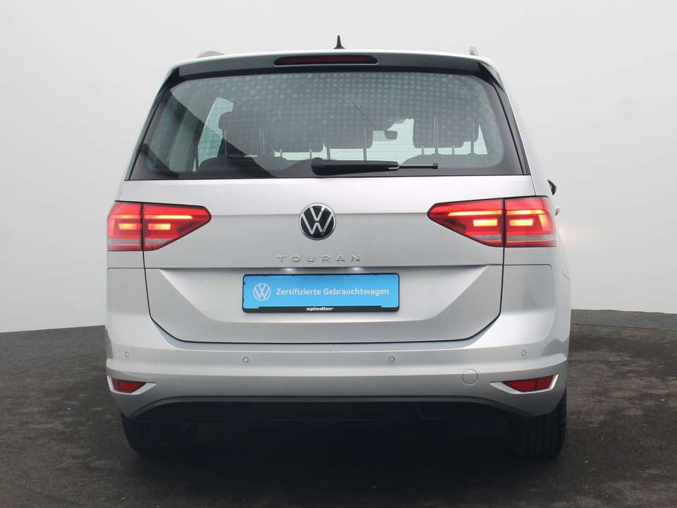 Volkswagen Touran - Imagem 7
