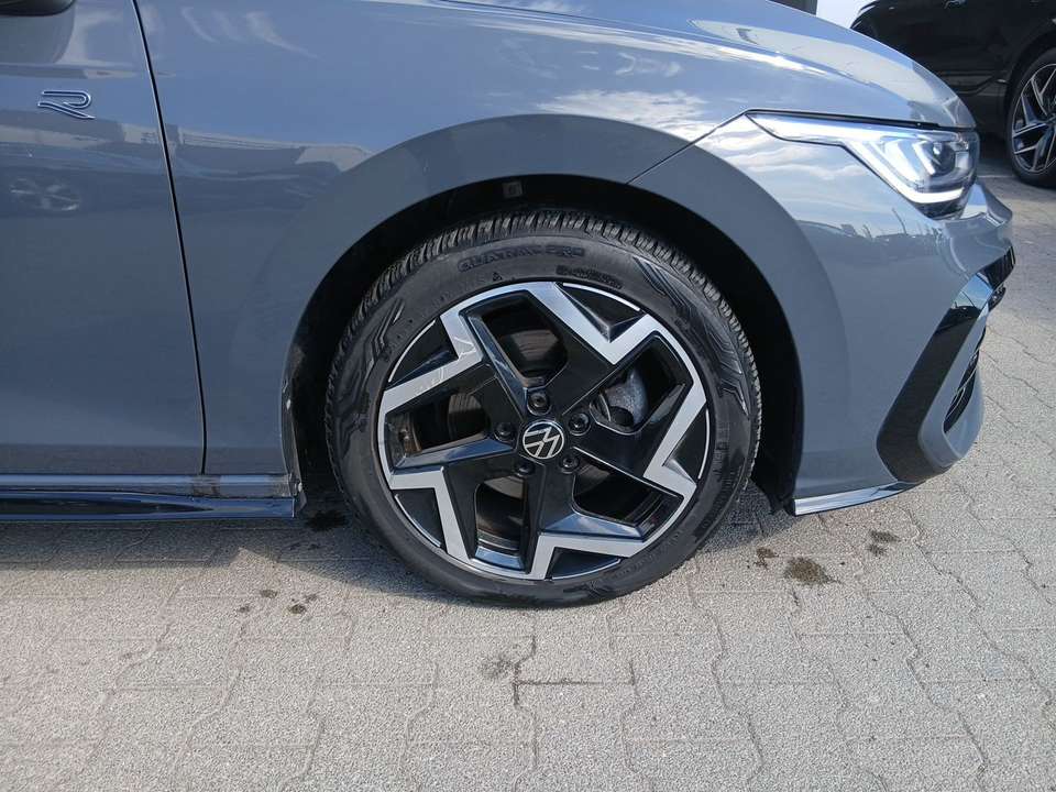Volkswagen Golf Variant - Imagem 7