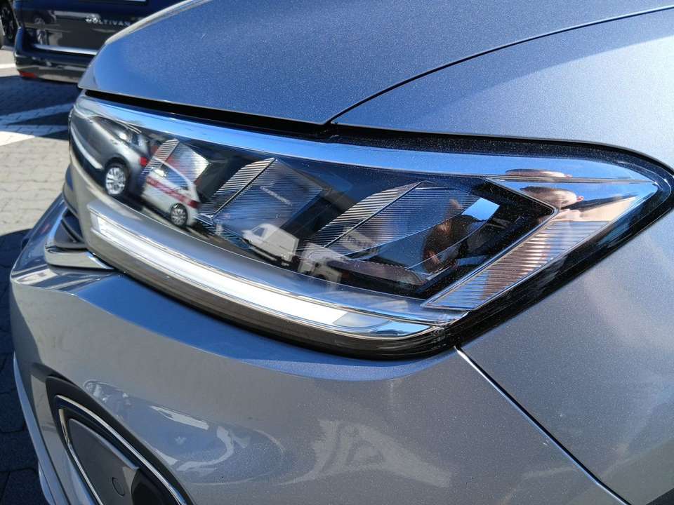Volkswagen T-Roc - Imagem 8