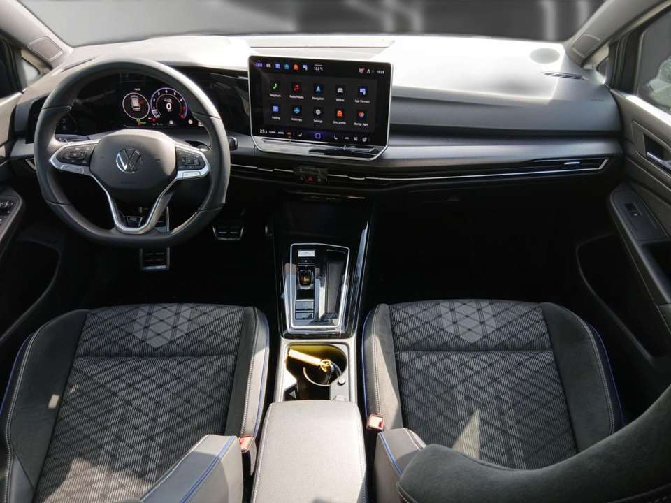 Volkswagen Golf Variant - Imagem 12