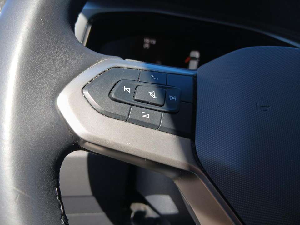 Volkswagen T-Roc - Imagem 15