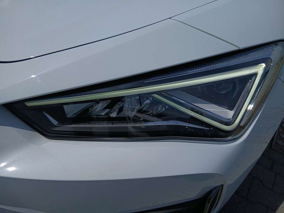 CUPRA Leon - Imagem 8
