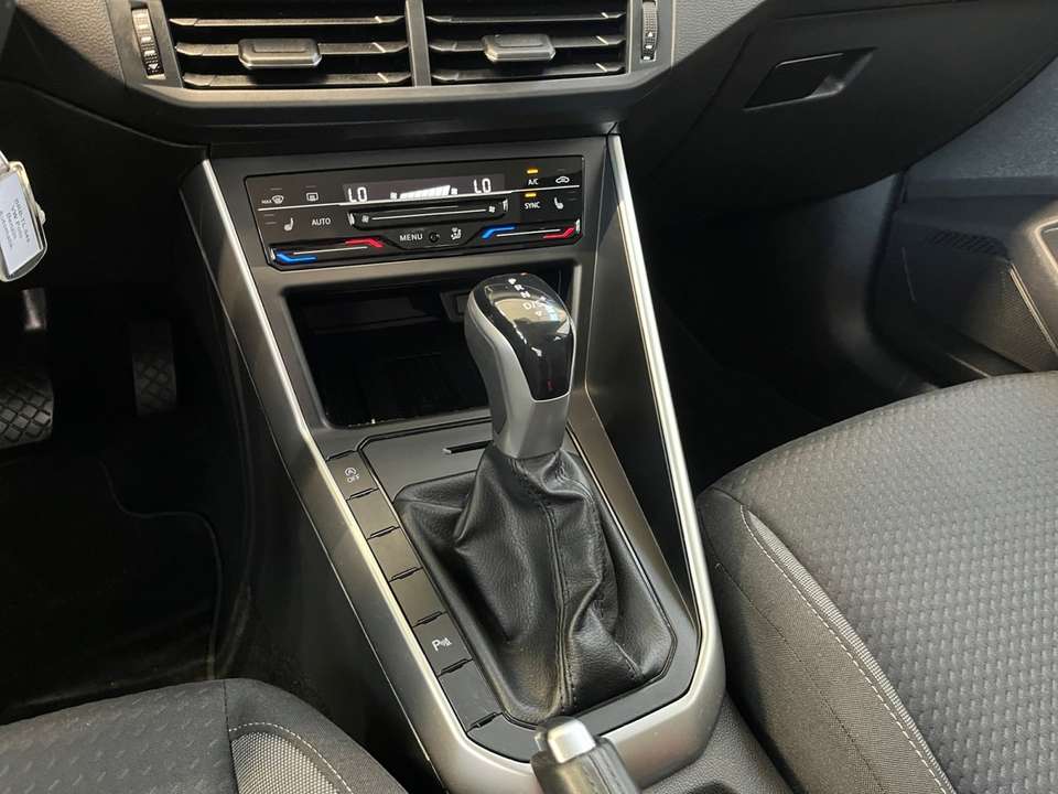 Volkswagen Polo - Imagem 13