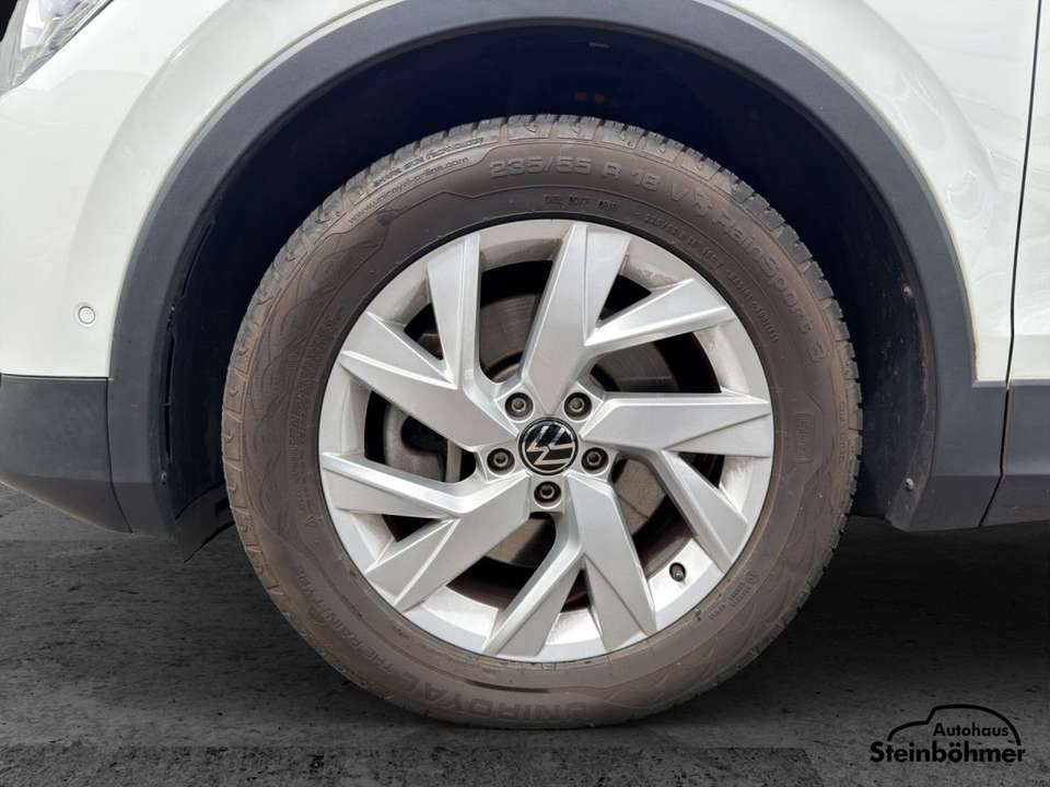 Volkswagen Tiguan - Imagem 12