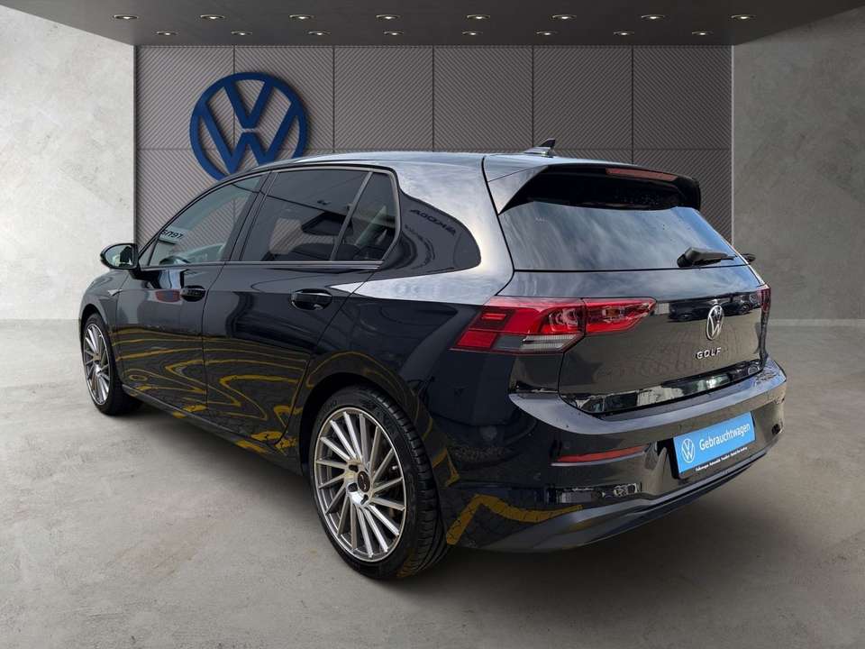 Volkswagen Golf - Imagem 4