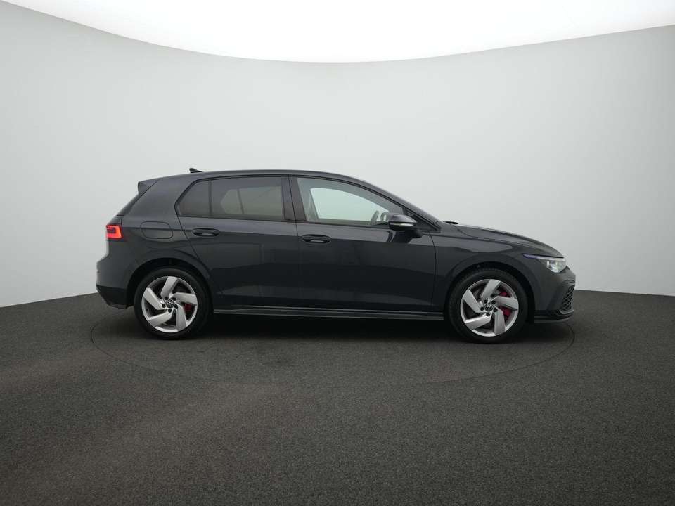 Volkswagen Golf GTE - Imagem 4