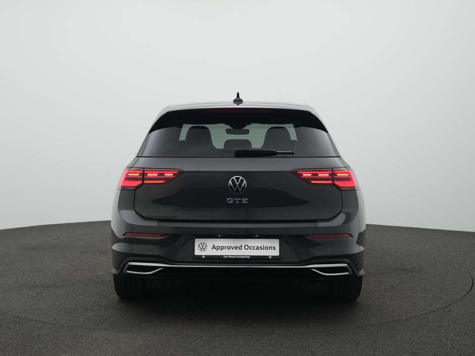 Volkswagen Golf GTE - Imagem 6