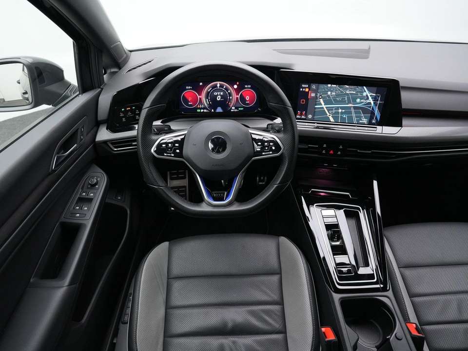 Volkswagen Golf GTE - Imagem 7