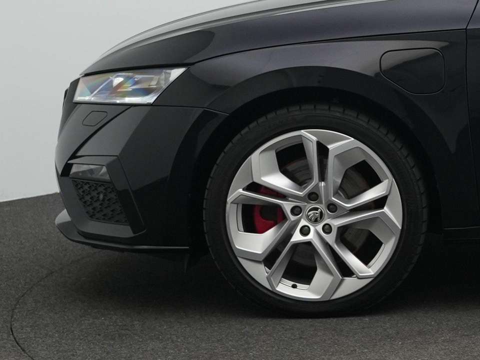 Skoda Octavia - Imagem 13