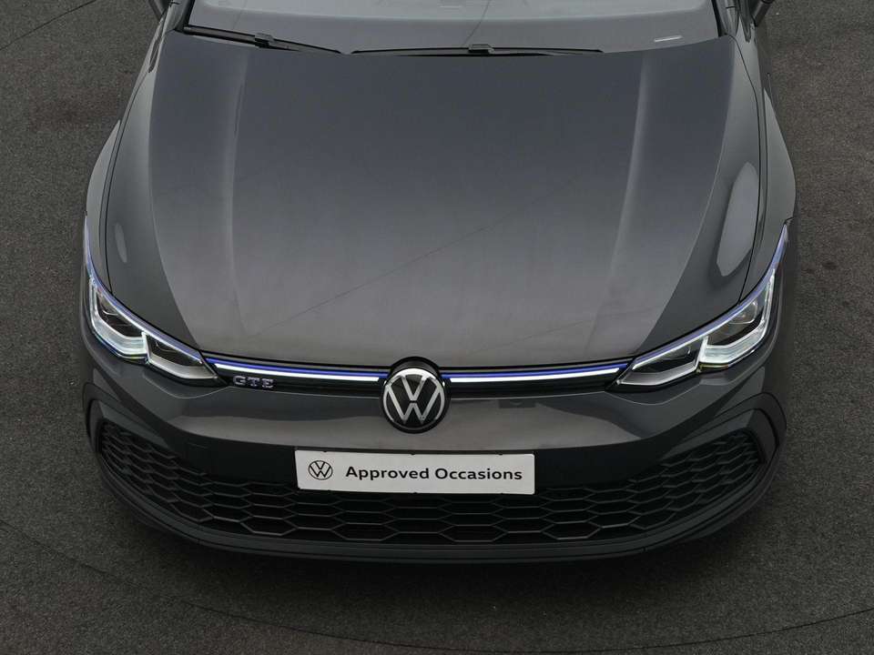 Volkswagen Golf GTE - Imagem 15