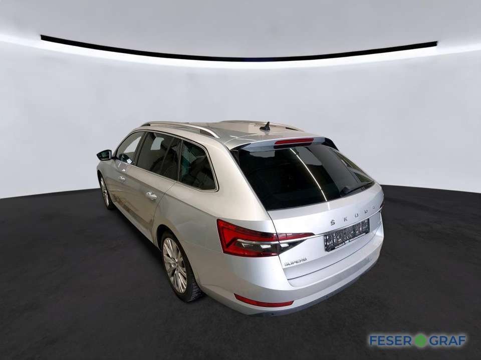 Skoda Superb - Imagem 3