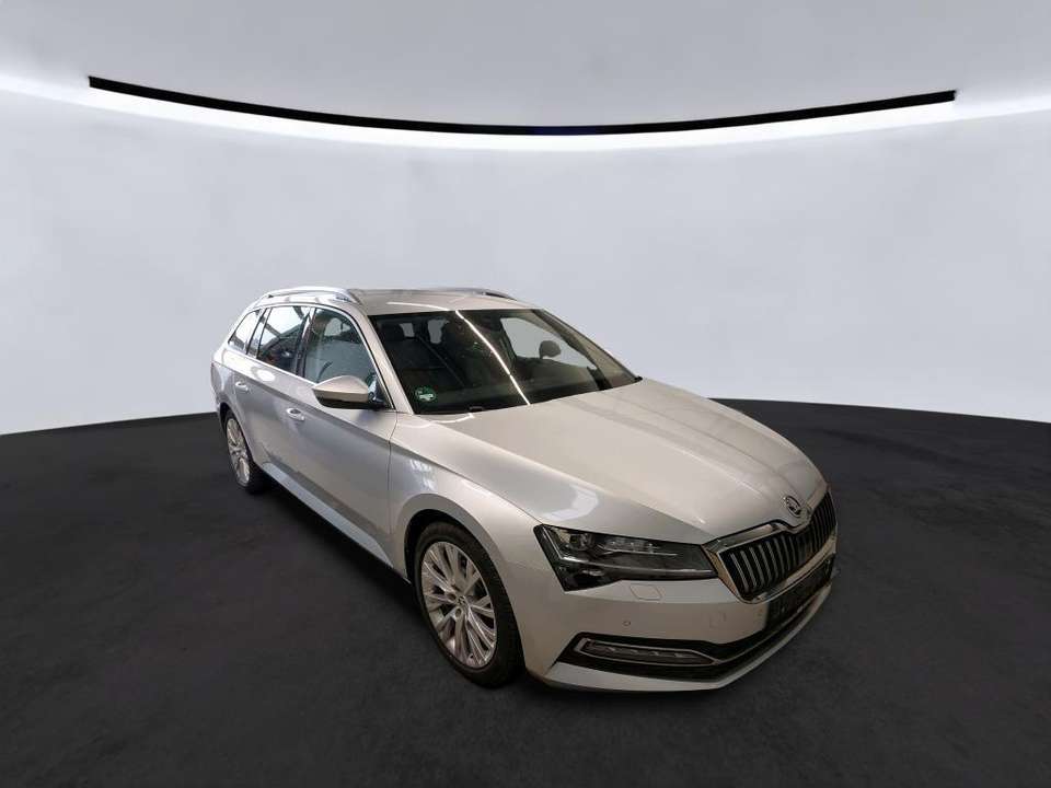 Skoda Superb - Imagem 11