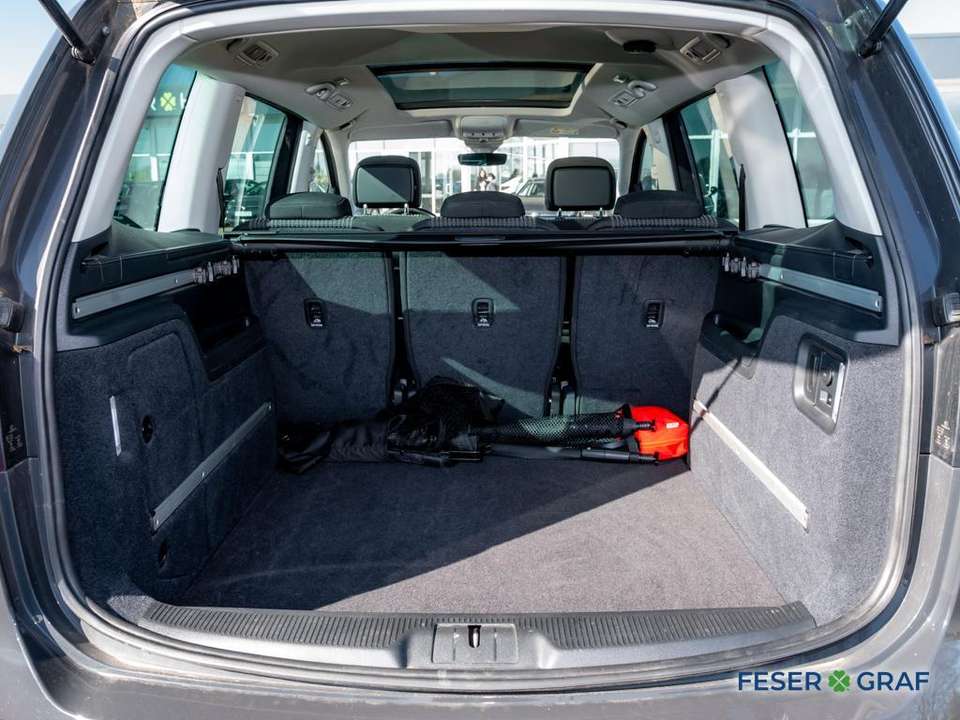 SEAT Alhambra - Imagem 9