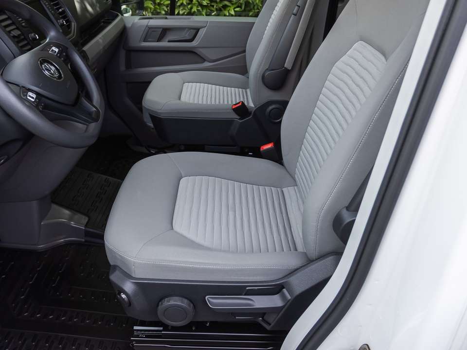Volkswagen Grand California - Imagem 9
