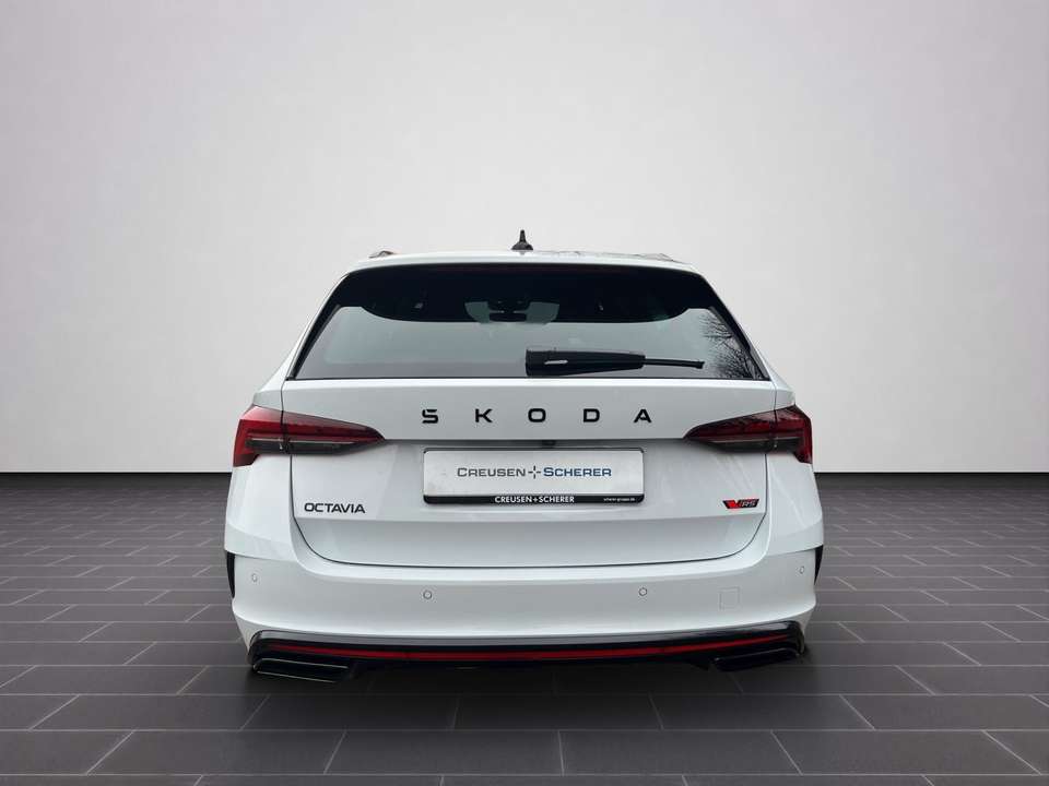 Skoda Octavia - Imagem 6