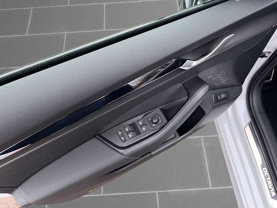 Skoda Octavia - Imagem 13