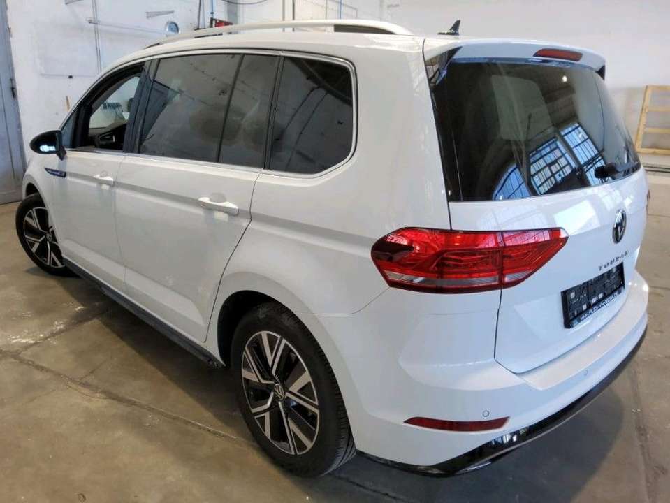 Volkswagen Touran - Imagem 2