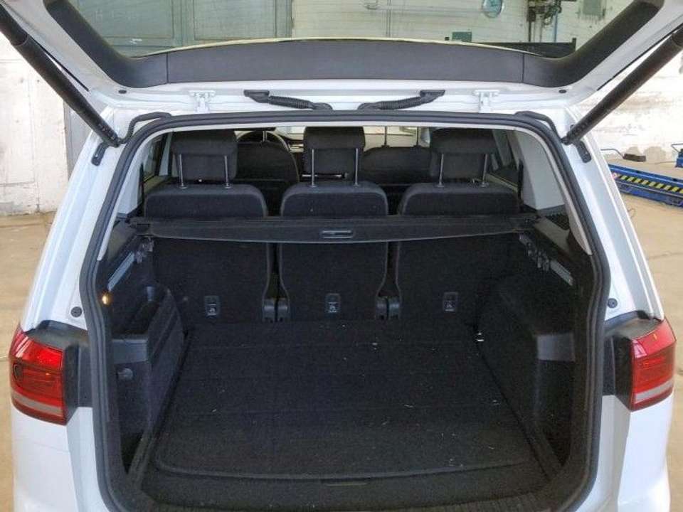Volkswagen Touran - Imagem 7