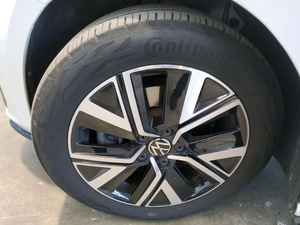 Volkswagen Touran - Imagem 8