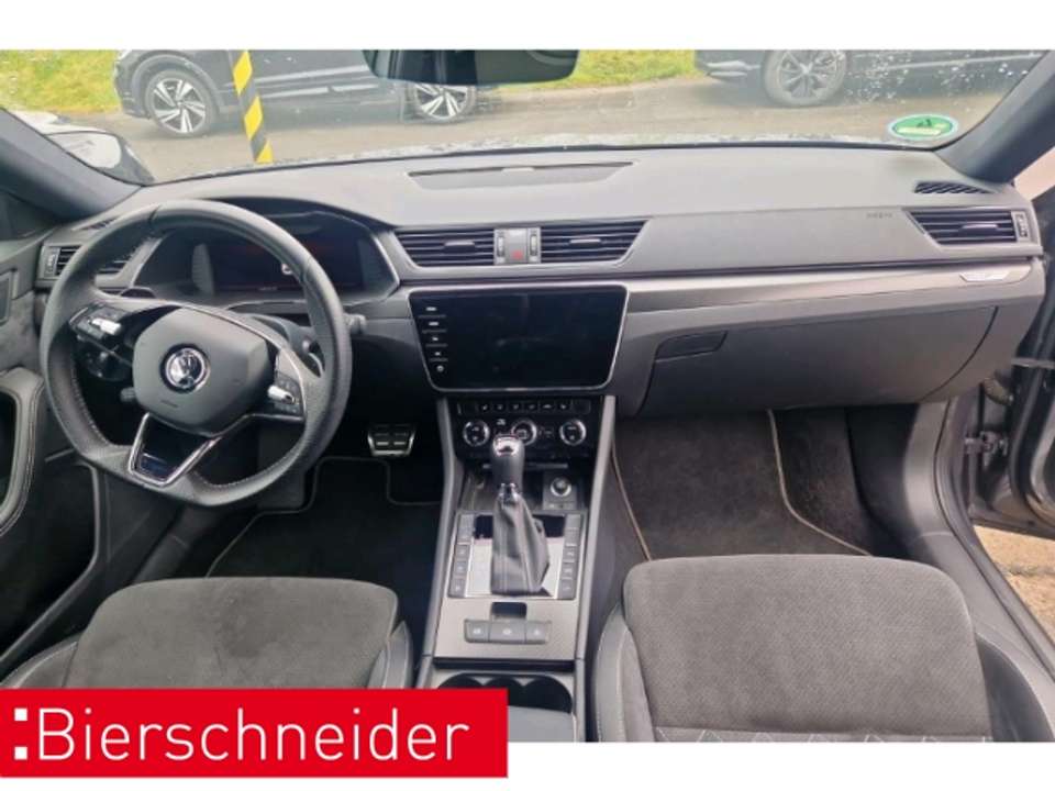 Skoda Superb - Imagem 4