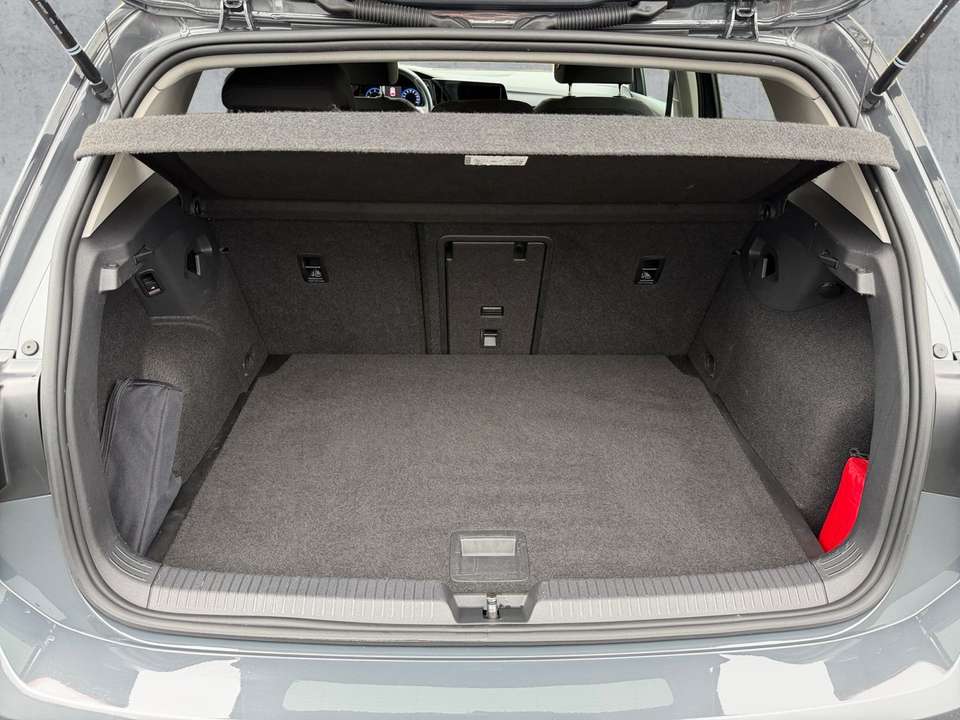 Volkswagen Golf - Imagem 14