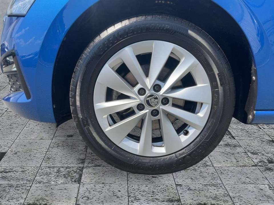 Skoda Scala - Imagem 8