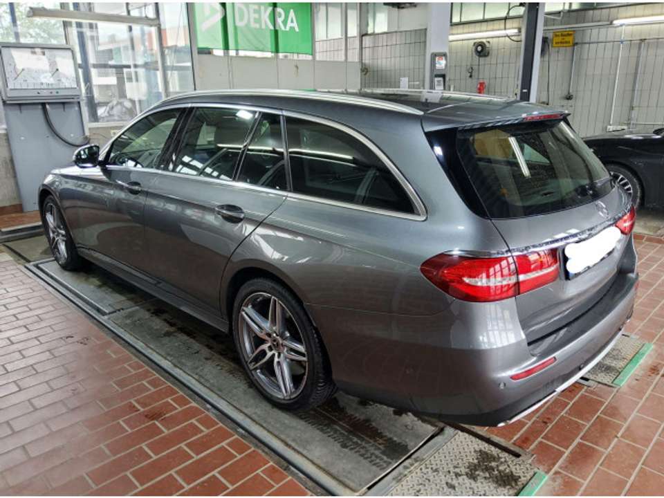 Mercedes-Benz E 450 - Imagem 2
