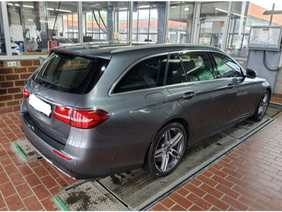 Mercedes-Benz E 450 - Imagem 4
