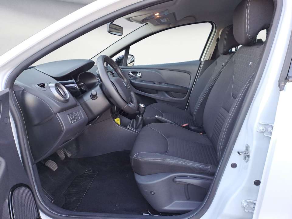 Renault Clio - Imagem 8