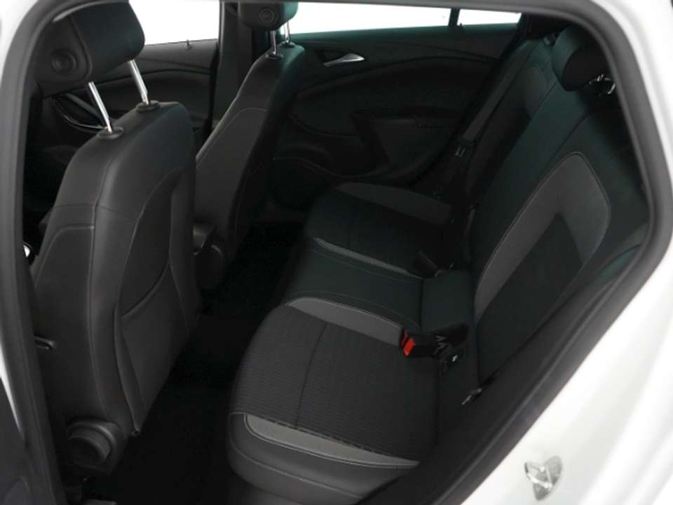 Opel Astra - Imagem 11
