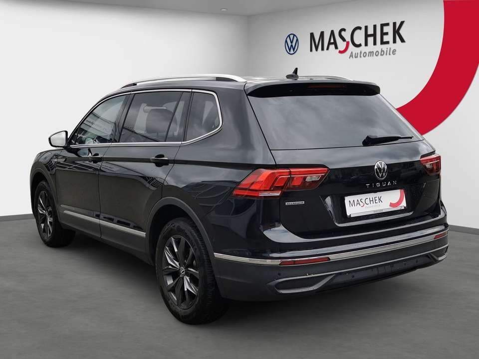 Volkswagen Tiguan Allspace - Imagem 4
