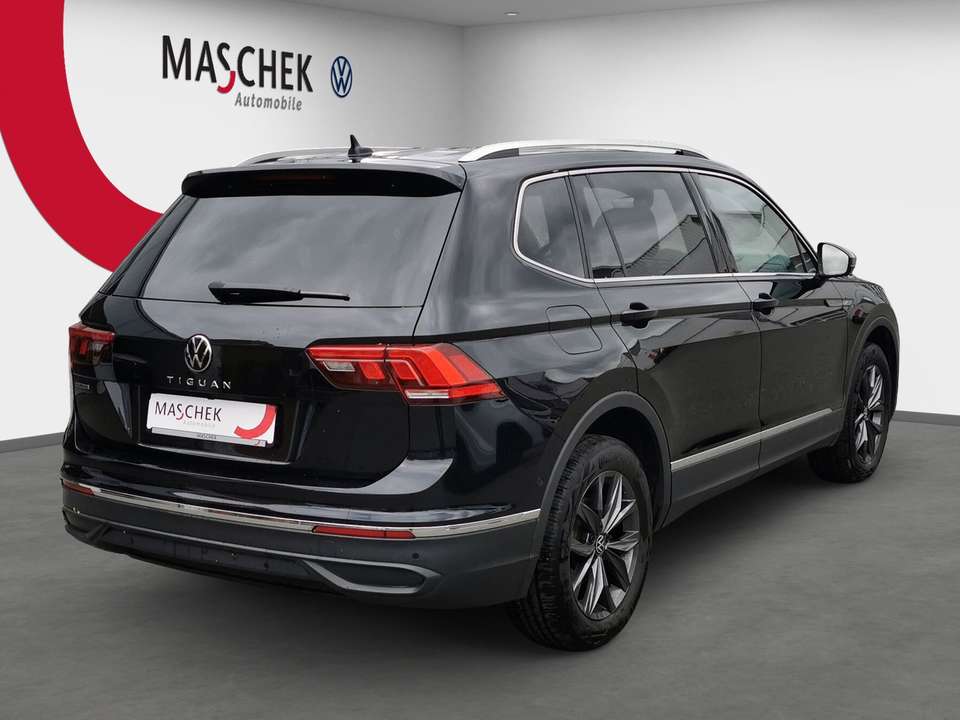 Volkswagen Tiguan Allspace - Imagem 6