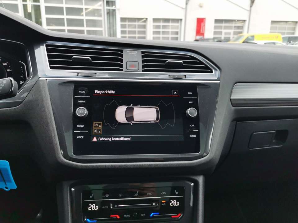 Volkswagen Tiguan Allspace - Imagem 15