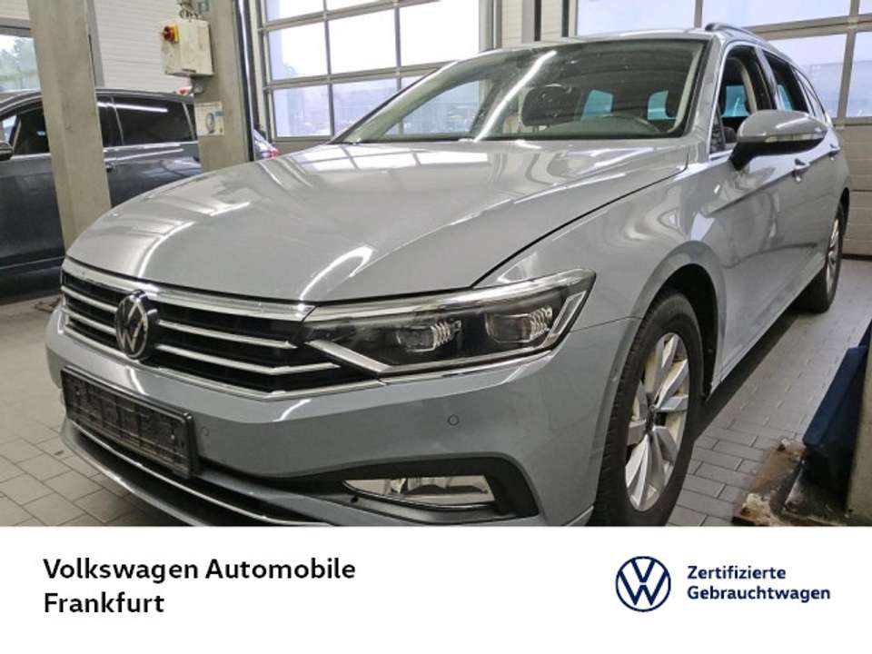 Volkswagen Passat Variant - Imagem 1