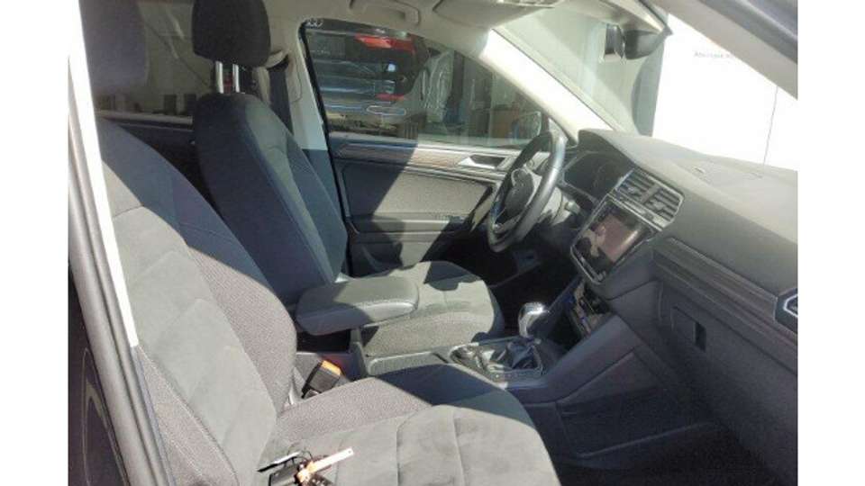 Volkswagen Tiguan Allspace - Imagem 4