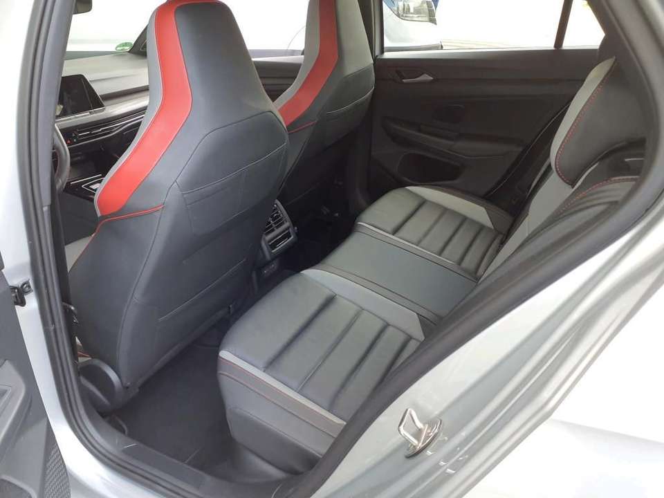 Volkswagen Golf GTI - Imagem 7