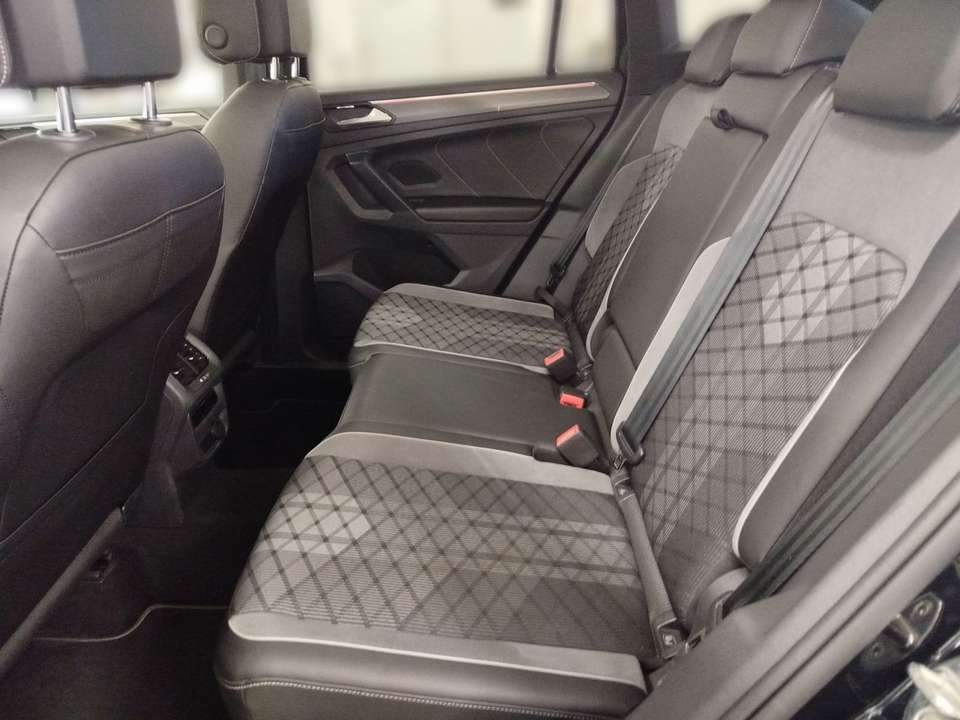 Volkswagen Tiguan - Imagem 12