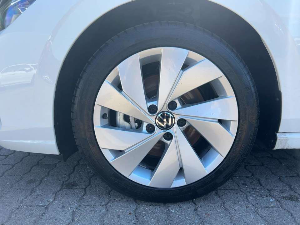 Volkswagen Golf - Imagem 15